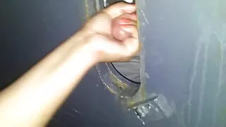 Zapeljiva ženska jebe svojega sodelavca - 2022-03-26 02:54:37